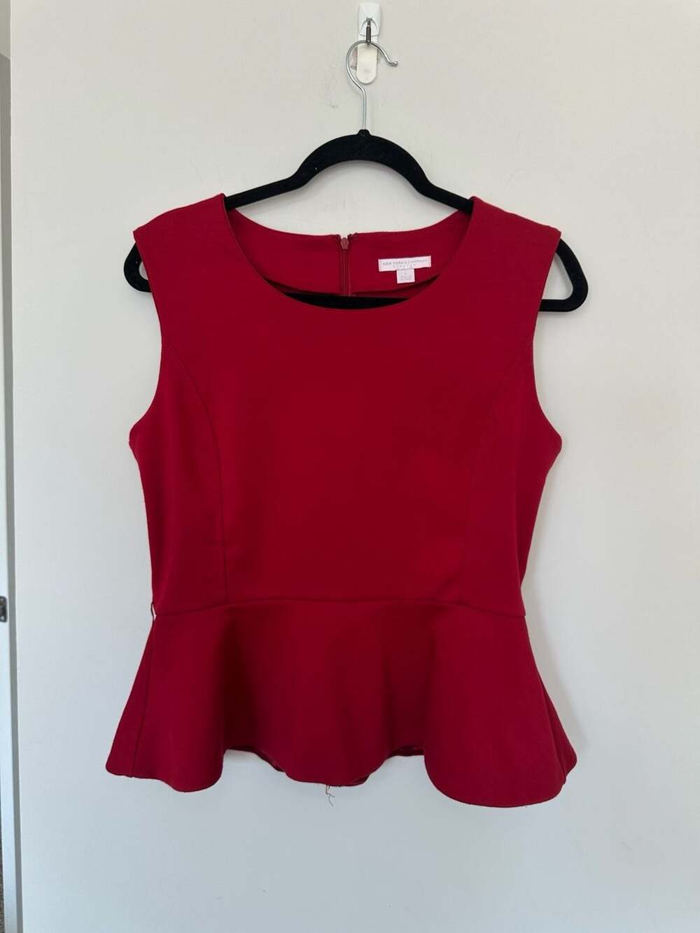 New York & Company Stretch Red Sleeveless Peplum Top Size 8
